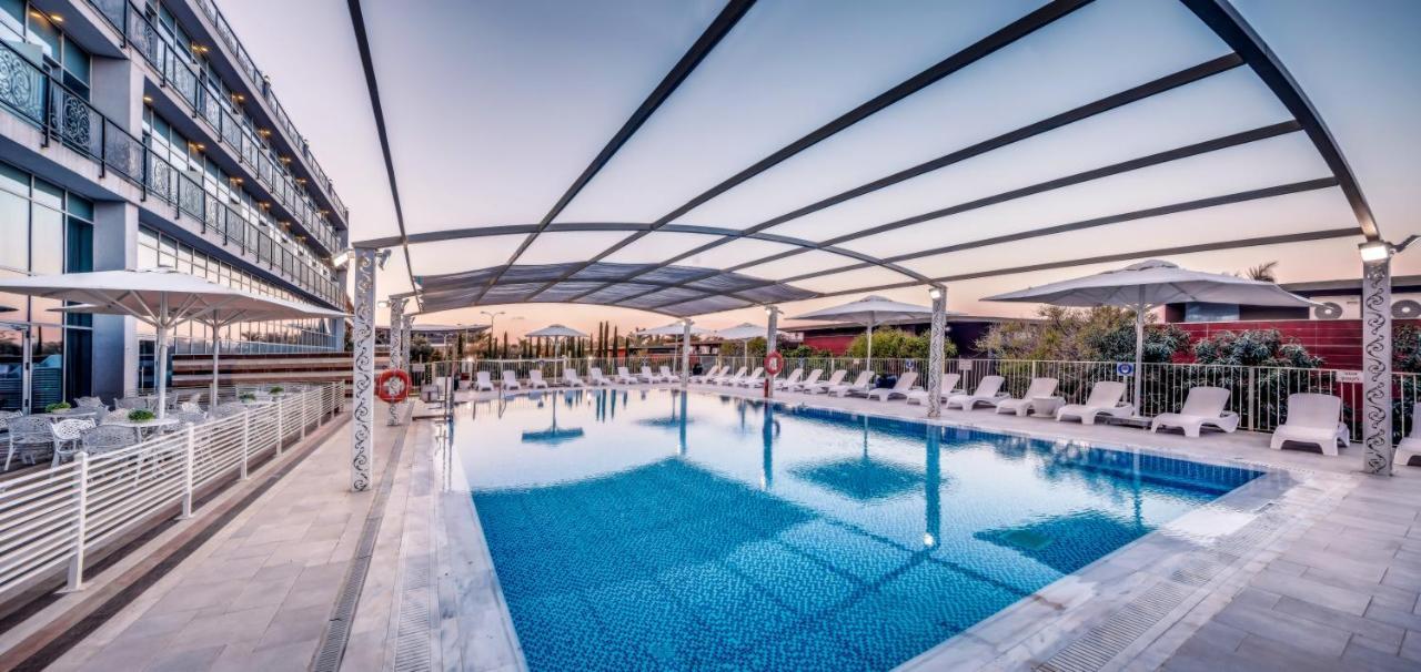 Rimonim Aquaduct Hotel Regba Exterior photo